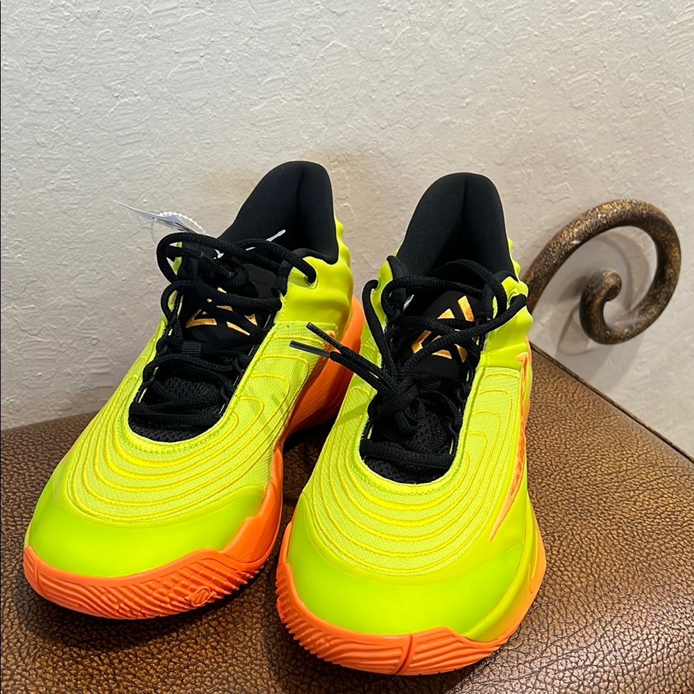 New Nike Giannis the “Greek Freak” Immortality 4 Acid Green & Orange Sneaker!